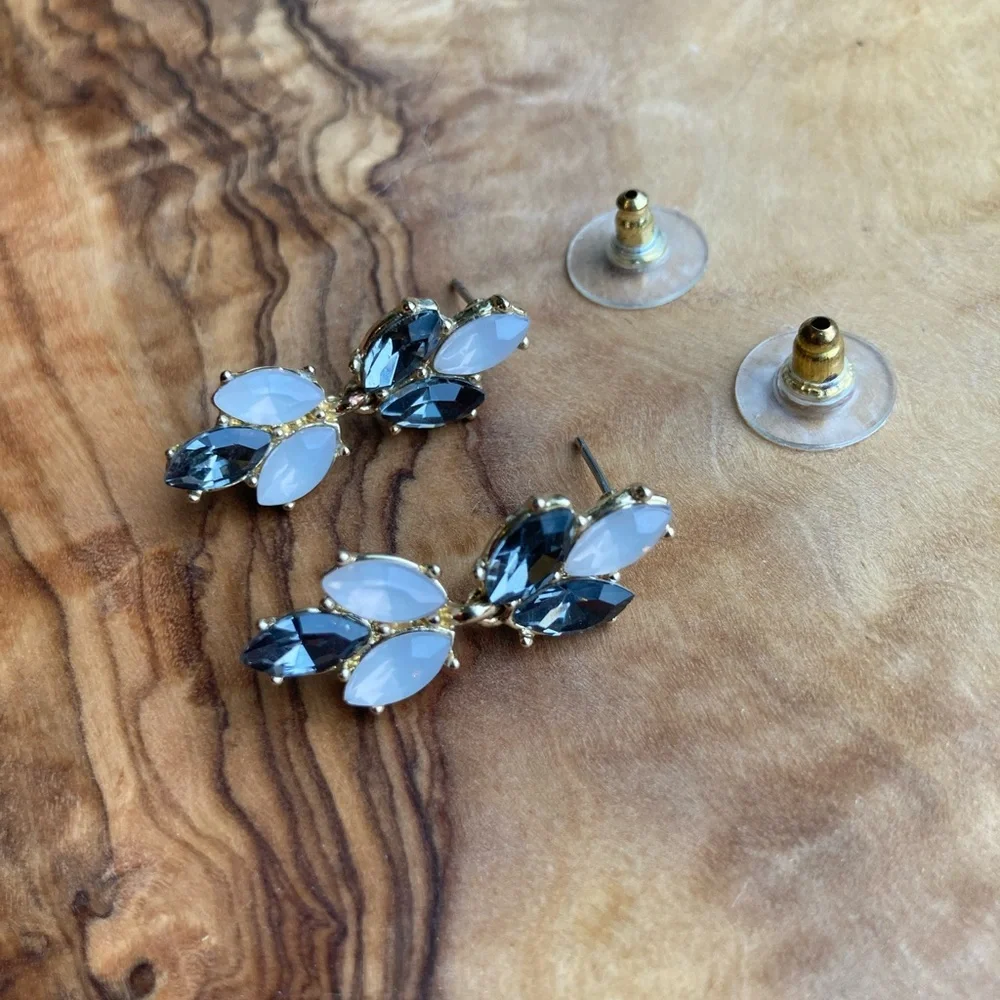 Blue Grey‎ White Gold Dangle Rhinestone Earrings